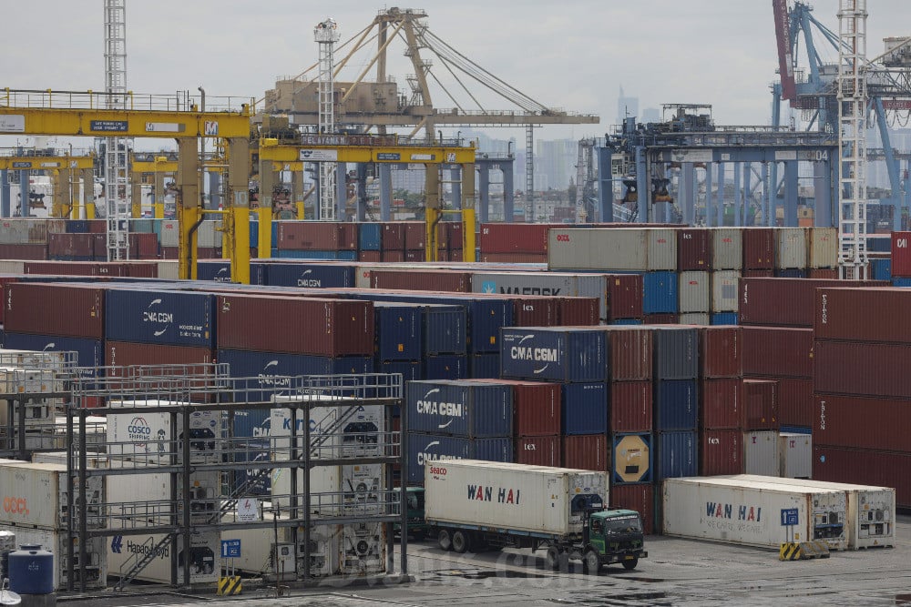 Pengusaha Logistik: Cek Fisik Jalur Hijau Bea Cukai Tak Efektif Kerek Penerimaan